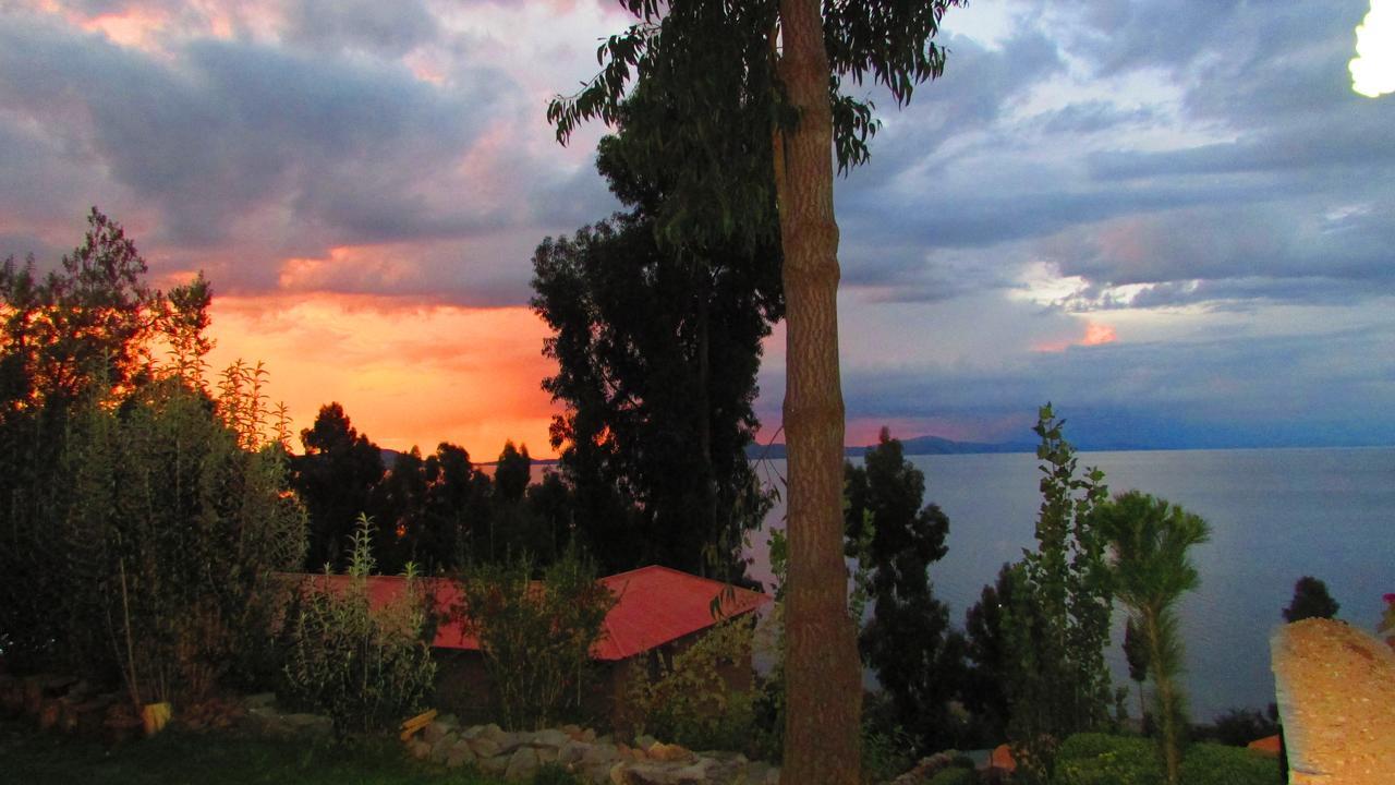 Gasthaus Titicaca Chaska Wasi Amantani Isla Amantani Exterior foto